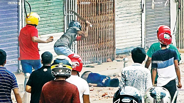 মারল ছাত্রলীগ, রিমান্ডে বিএনপি!